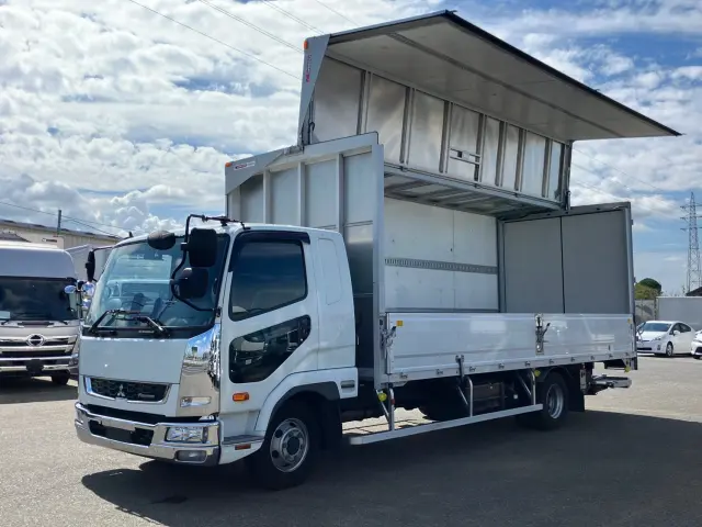 三菱 ファイター 2KG-FK65F(2WD)の写真1
