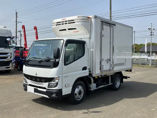 三菱 キャンター 2RG-FBAV0(2WD)の写真1