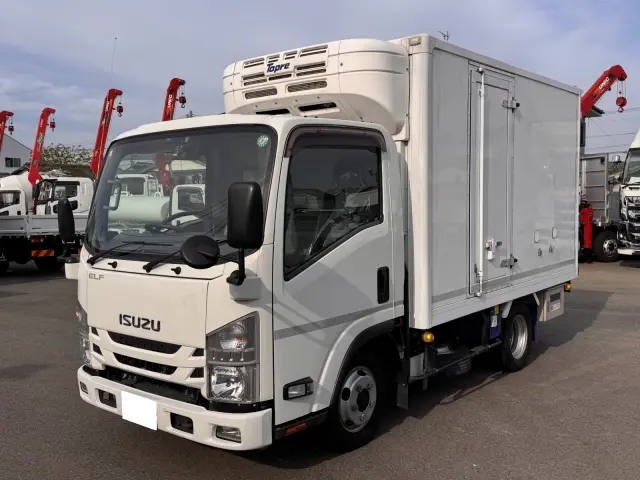 いすゞ エルフ TRG-NLR85AN(2WD)の写真1