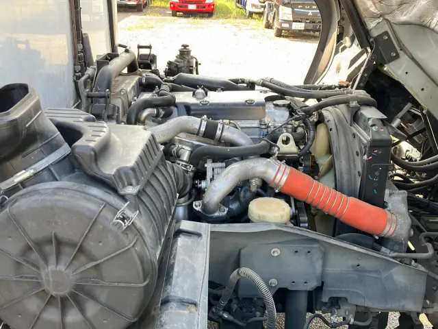 いすゞ フォワード 2PG-FTR90V2(2WD)の写真18