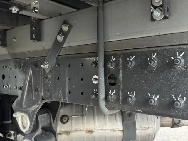 三菱 キャンター 2RG-FBA20(2WD)の写真11