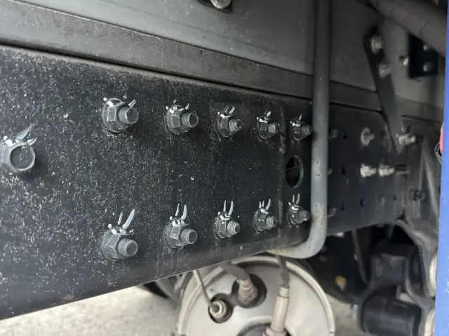 三菱 キャンター 2RG-FBA20(2WD)の写真12