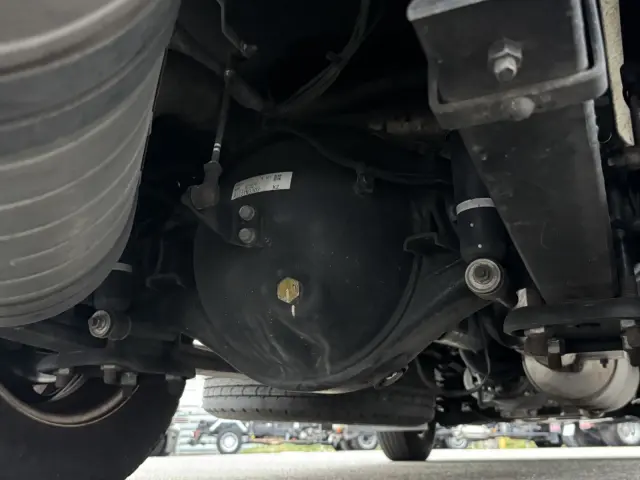 三菱 キャンター 2RG-FBA20(2WD)の写真13