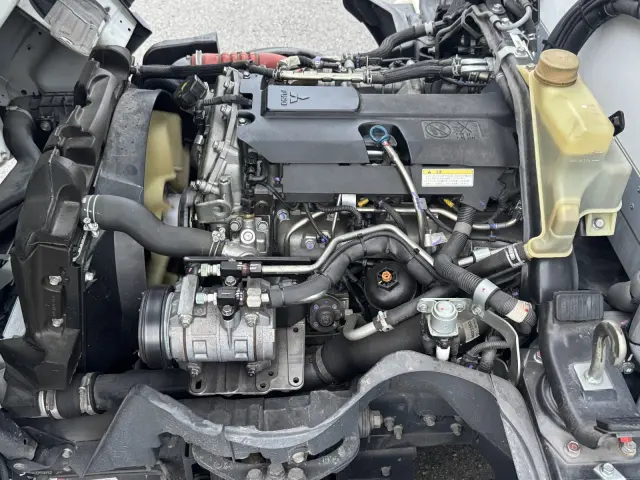 三菱 キャンター 2RG-FBA20(2WD)の写真14