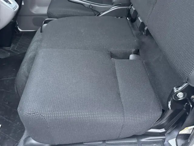 三菱 キャンター 2RG-FBA20(2WD)の写真17