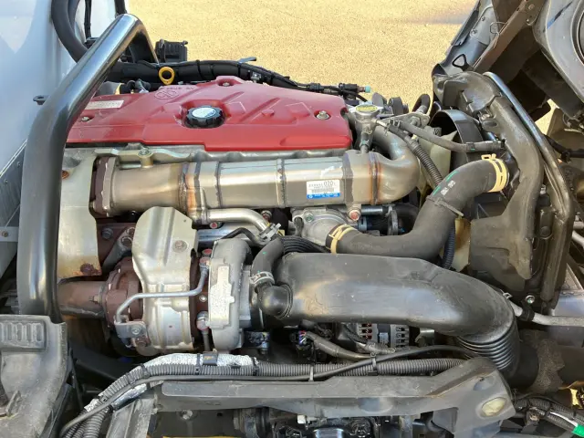 日野 デュトロ TPG-XZC605M(2WD)の写真15