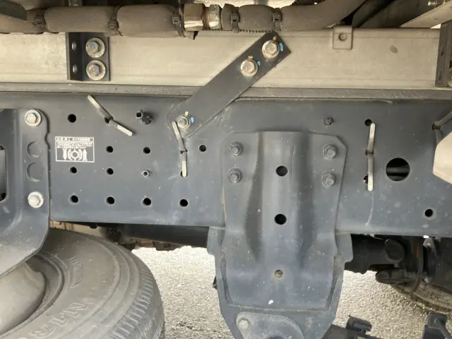 日野 デュトロ 2RG-XZC605M(2WD)の写真11