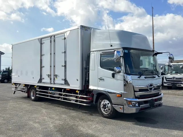 日野 レンジャー 2KG-FD2ABG(2WD)の写真2