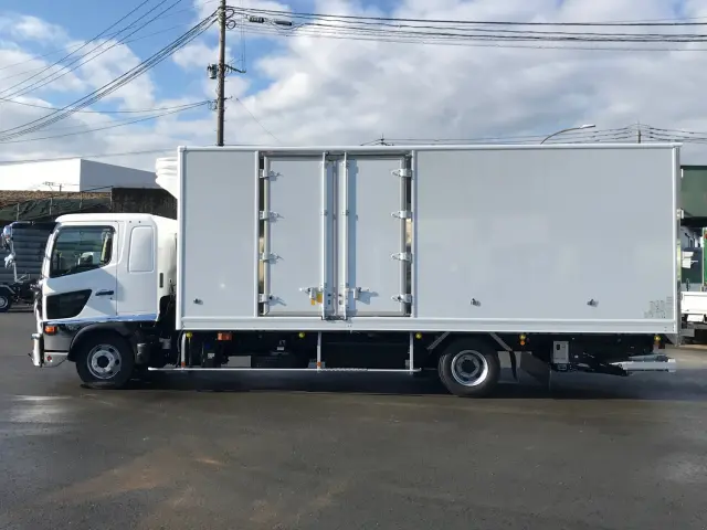 日野 レンジャー 2KG-FD2ABG(2WD)の写真5