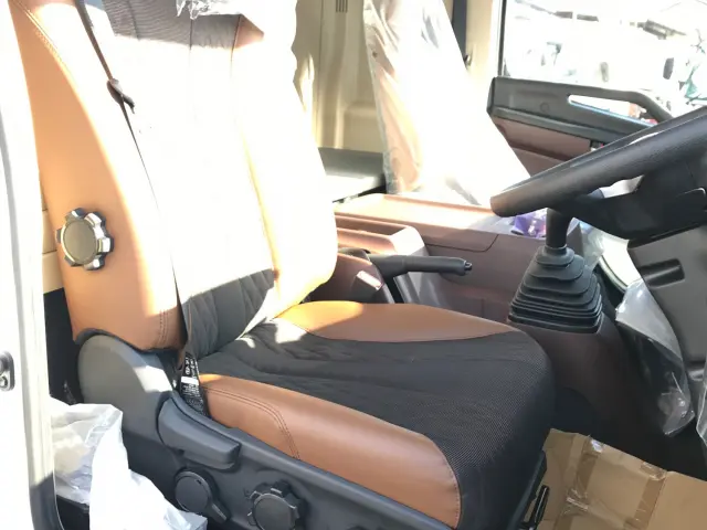 日野 レンジャー 2KG-FD2ABG(2WD)の写真19