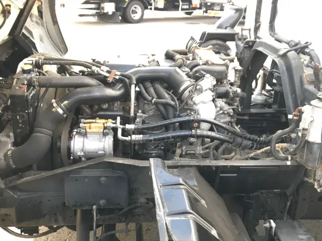 いすゞ フォワード TKG-FRR90T2(2WD)の写真17
