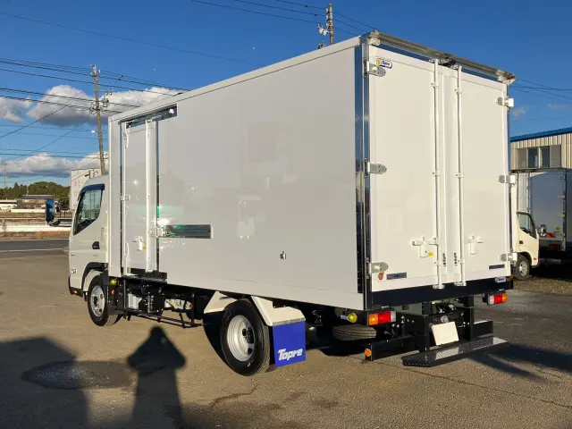 三菱 キャンター 2RG-FEB50(2WD)の写真4