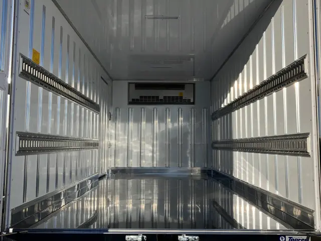 三菱 キャンター 2RG-FEB50(2WD)の写真7