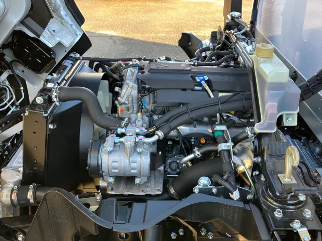 三菱 キャンター 2RG-FEB50(2WD)の写真12