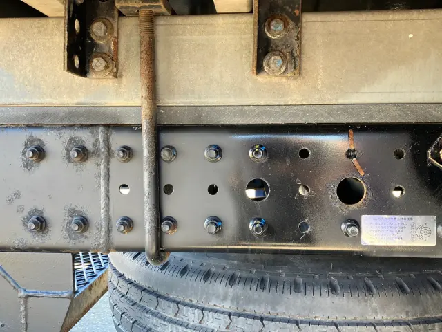 三菱 キャンター 2RG-FDA20(4WD)の写真12