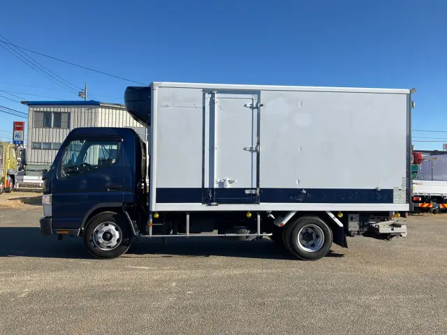三菱 キャンター 2PG-FEB80(2WD)の写真5