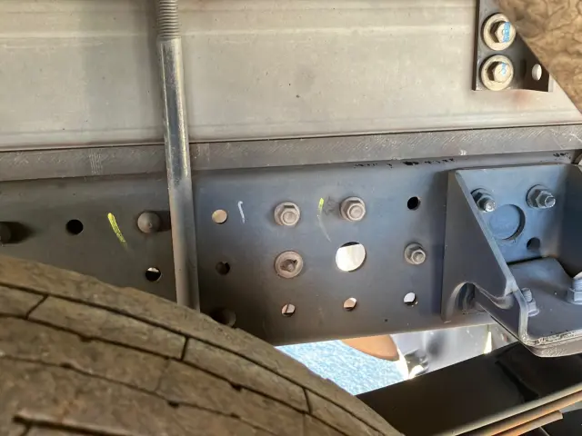 三菱 キャンター 2PG-FEB80(2WD)の写真14