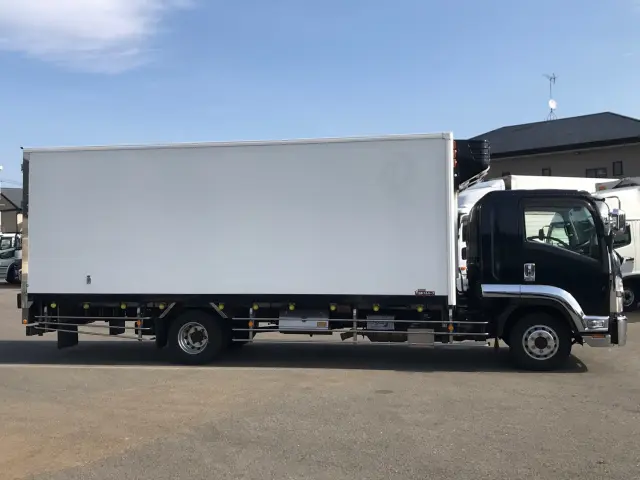 いすゞ フォワード TKG-FRR90S2(2WD)の写真6