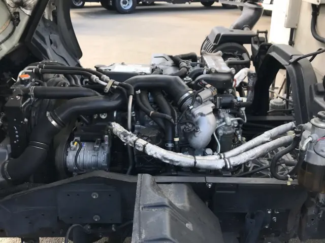 いすゞ フォワード TKG-FRR90S2(2WD)の写真14