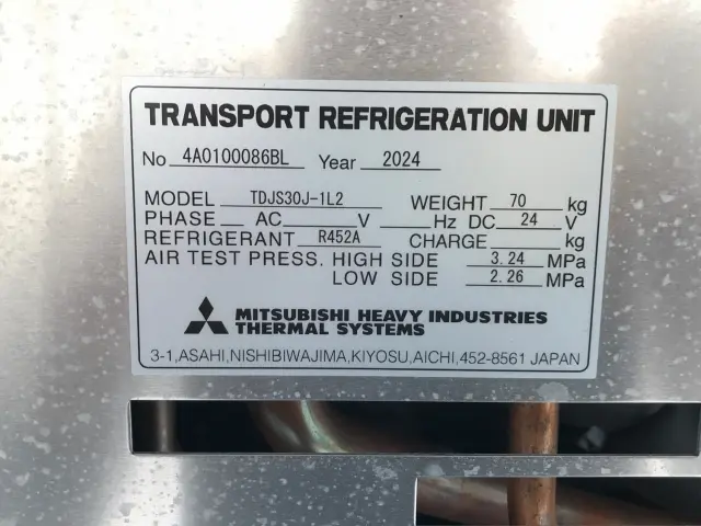 三菱 キャンター 2RG-FBAV0(2WD)の写真9