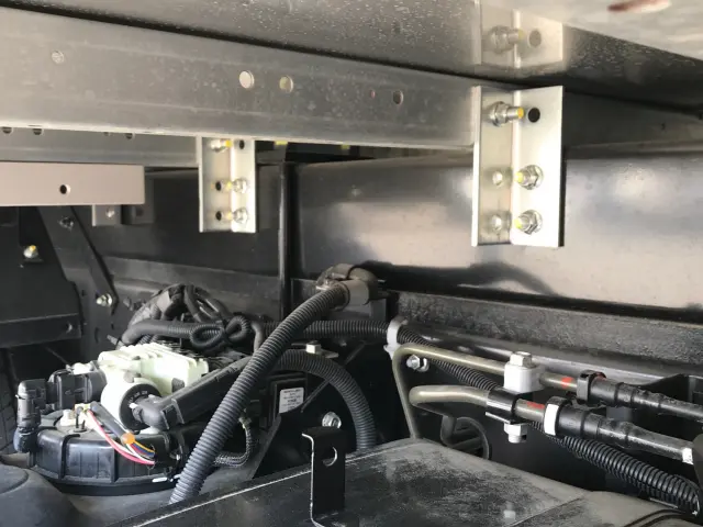 三菱 キャンター 2RG-FBAV0(2WD)の写真12