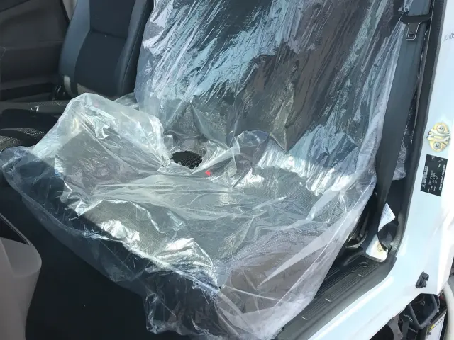 三菱 キャンター 2RG-FBAV0(2WD)の写真17