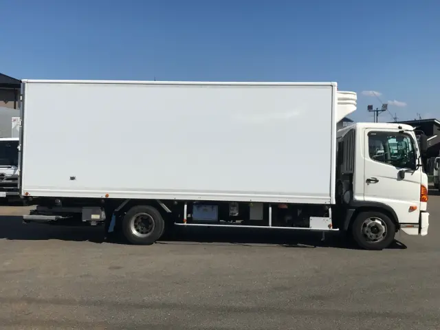 日野 レンジャー TKG-FC9JJAG(2WD)の写真6