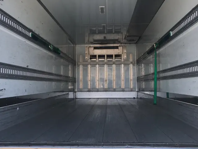 日野 レンジャー TKG-FC9JJAG(2WD)の写真8