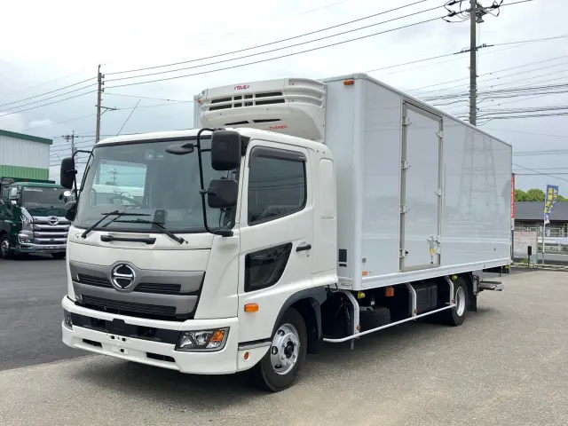 日野 レンジャー 2KG-FD2ABA(2WD)の写真1
