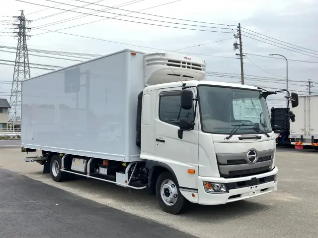 日野 レンジャー 2KG-FD2ABA(2WD)の写真2