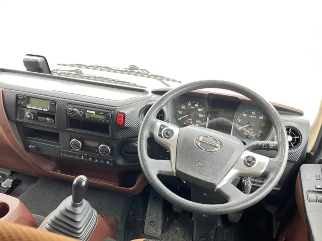 日野 レンジャー 2KG-FD2ABA(2WD)の写真21
