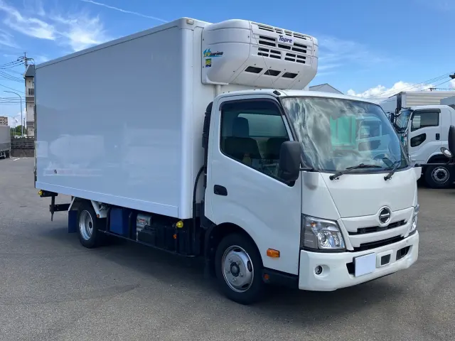 日野 デュトロ 2RG-XZU710M(2WD)の写真2