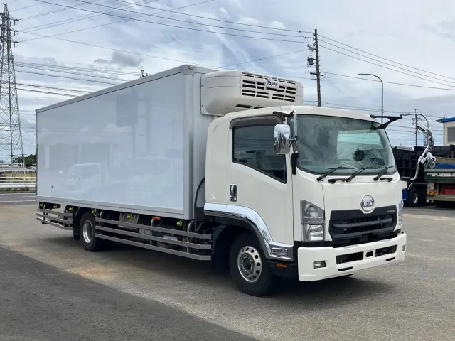 UD コンドル 2PG-BRR90T2(2WD)の写真2