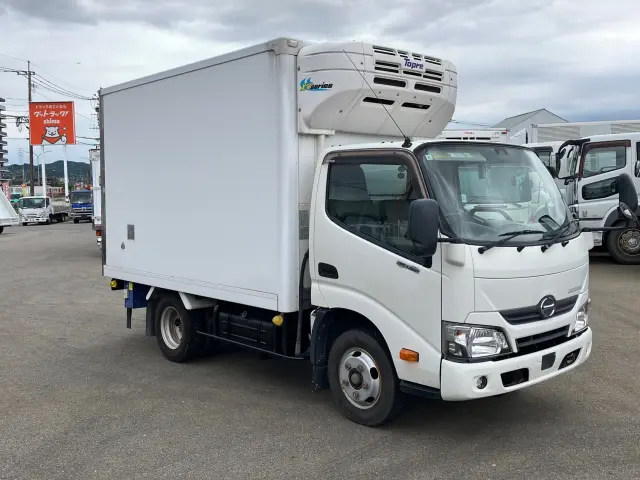 日野 デュトロ TKG-XZC605M(2WD)の写真2