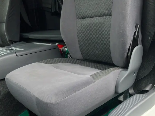 いすゞ フォワード 2PG-FRR90T2(2WD)の写真20