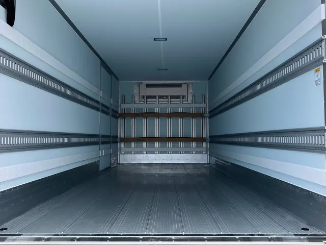 日野 レンジャー 2KG-FD2ABG(2WD)の写真8