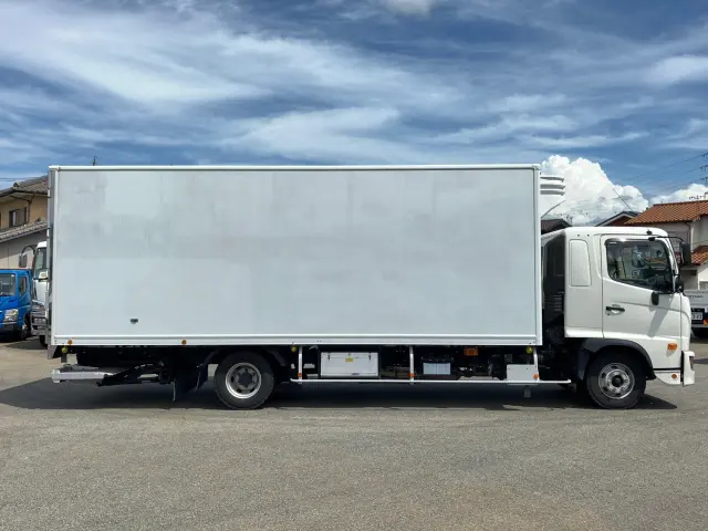 日野 レンジャー 2KG-FD2ABG(2WD)の写真6