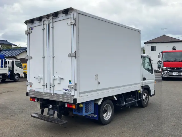 三菱 キャンター TPG-FBA20(2WD)の写真3