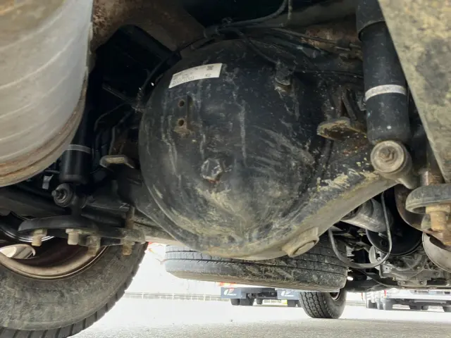 三菱 キャンター TPG-FBA20(2WD)の写真13