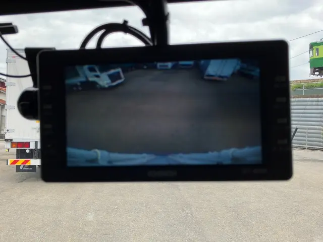 三菱 キャンター TPG-FBA20(2WD)の写真20