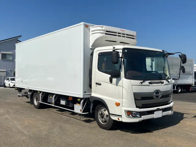 日野 レンジャー 2KG-FC2ABG(2WD)の写真2