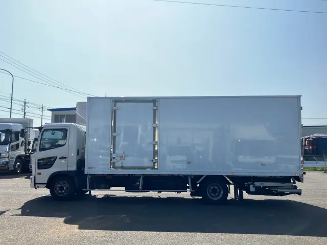 日野 レンジャー 2KG-FC2ABG(2WD)の写真5