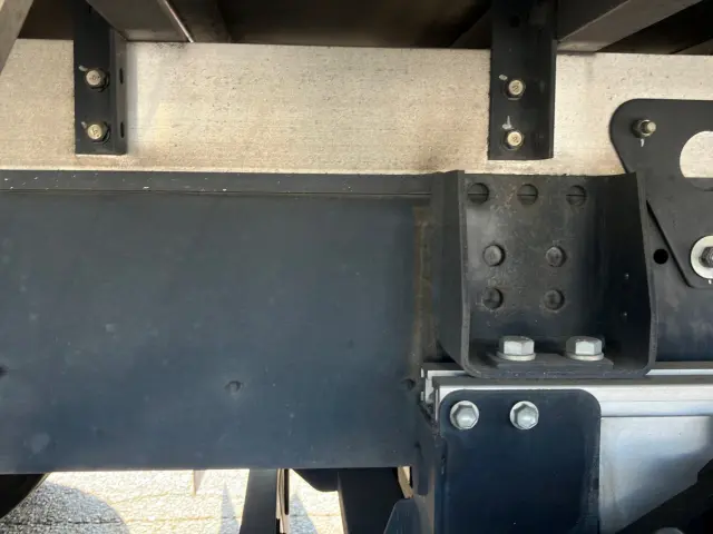 日野 レンジャー 2KG-FC2ABG(2WD)の写真14