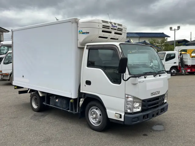 いすゞ エルフ TPG-NHR85A(2WD)の写真2