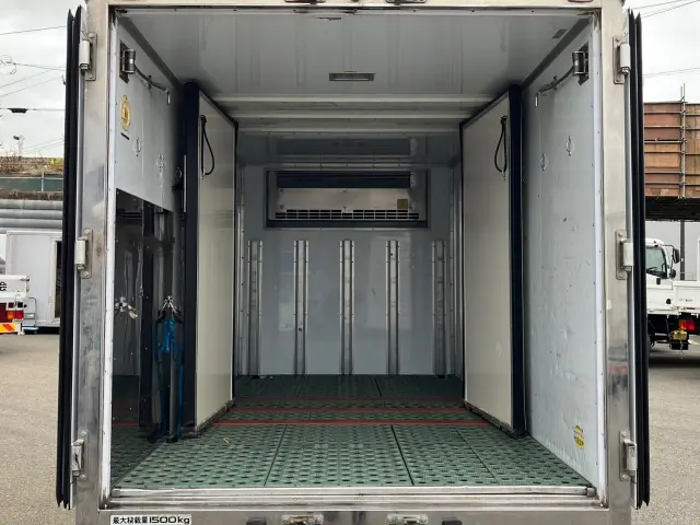 いすゞ エルフ TPG-NHR85A(2WD)の写真8