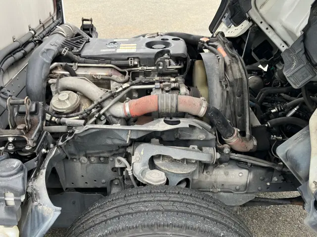 いすゞ エルフ TPG-NHR85A(2WD)の写真15