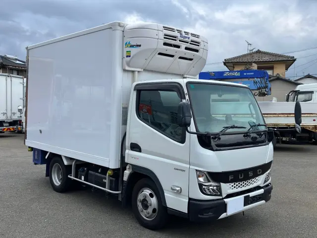 三菱 キャンター 2RG-FBA20(2WD)の写真2