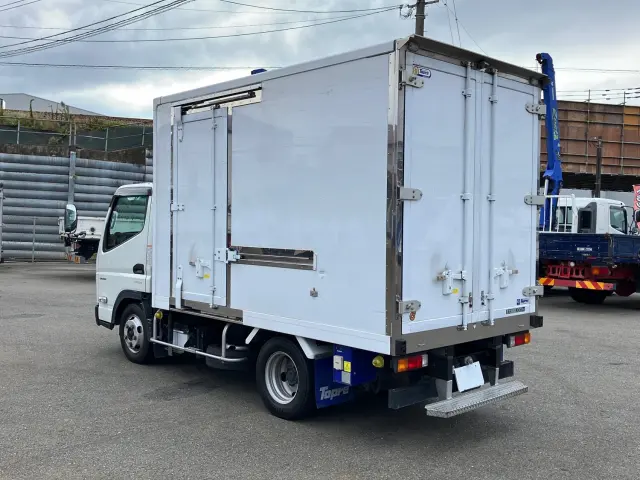 三菱 キャンター 2RG-FBA20(2WD)の写真4