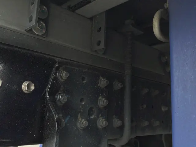 三菱 キャンター 2RG-FBA20(2WD)の写真12