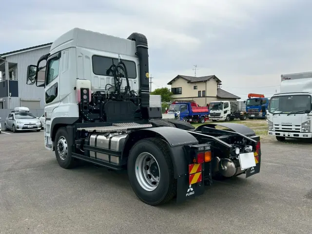 三菱 スーパーグレート 2PG-FP74HDR(2WD)の写真4